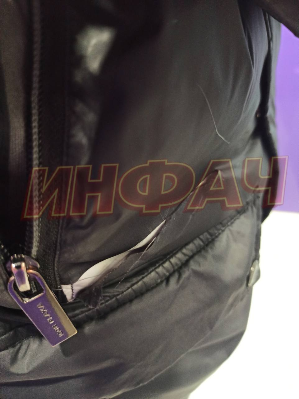 В Тюмени неадекват с ножом врывался в квартиры и пытался зарезать курьера