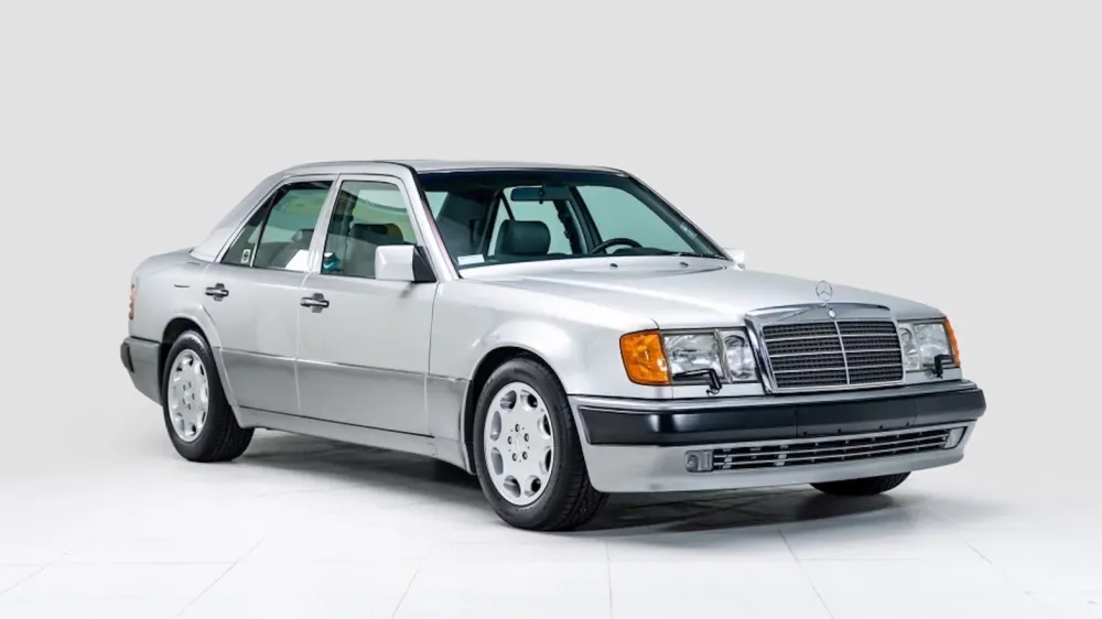 Найден самый дорогой в мире Mercedes-Benz 500 E