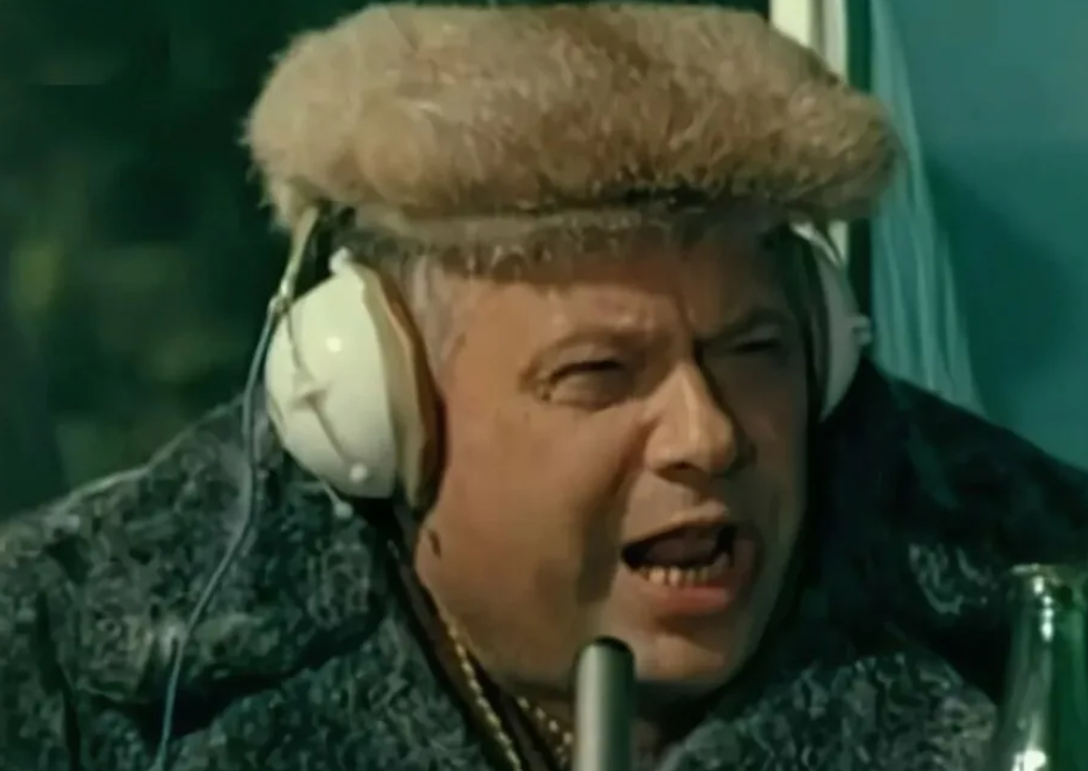 Камео 15 знаменитостей в советских фильмах: Какие известные личности заскочили в кино и удивили зрителей своим появлением