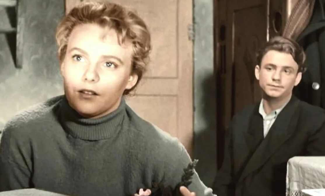 Камео 15 знаменитостей в советских фильмах: Какие известные личности заскочили в кино и удивили зрителей своим появлением