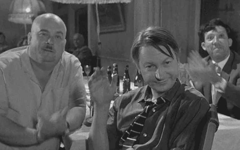 Камео 15 знаменитостей в советских фильмах: Какие известные личности заскочили в кино и удивили зрителей своим появлением