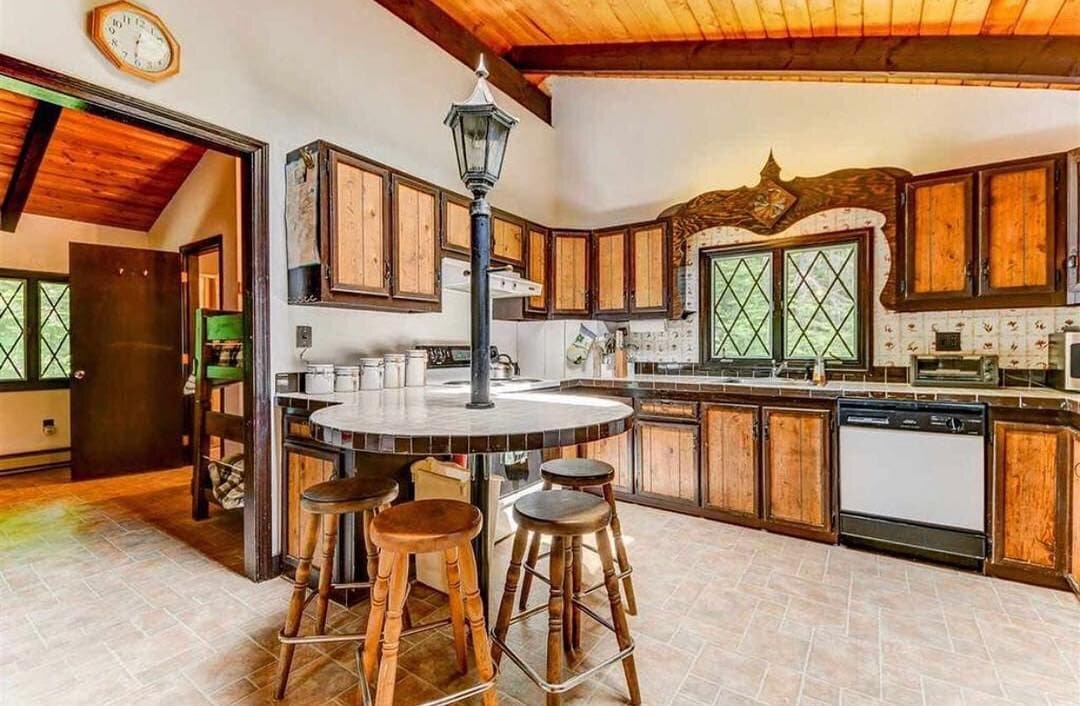 13. Поужинать под фонарём — что может быть романтичней