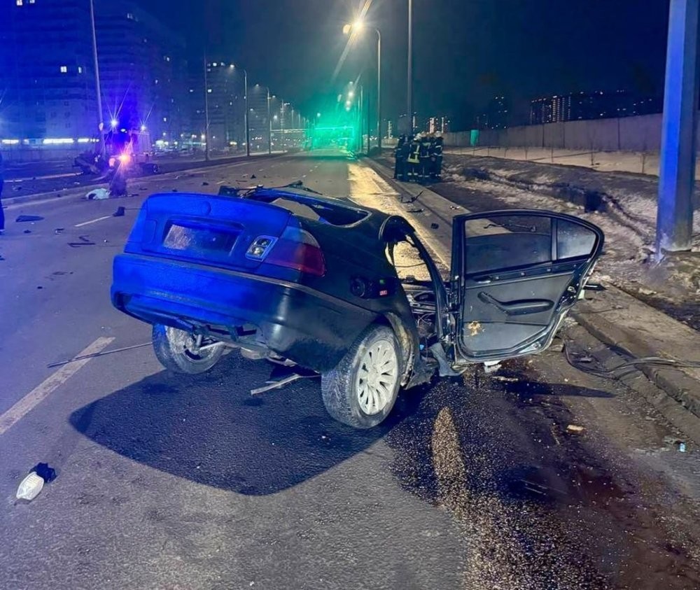 Две половинки BMW
