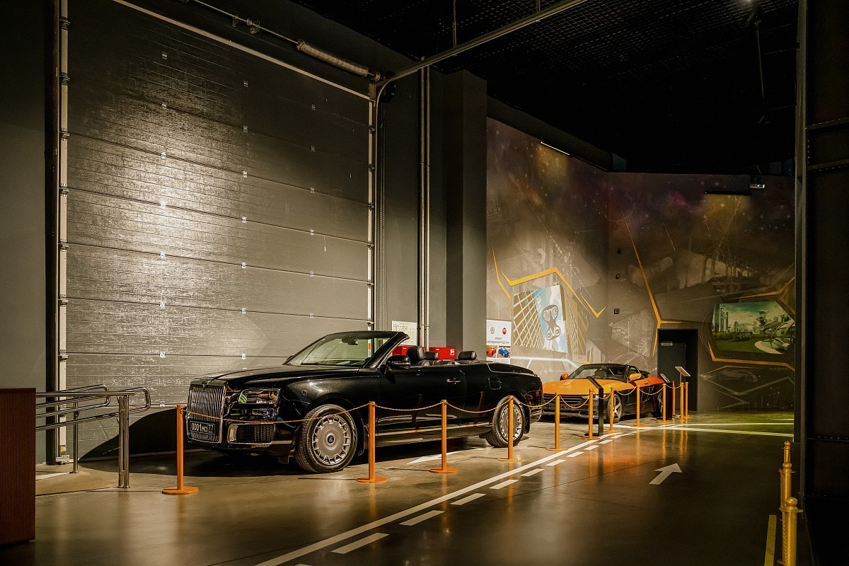 Легендарные машины лидеров Российской Империи, СССР и&nbsp;Российской Федерации