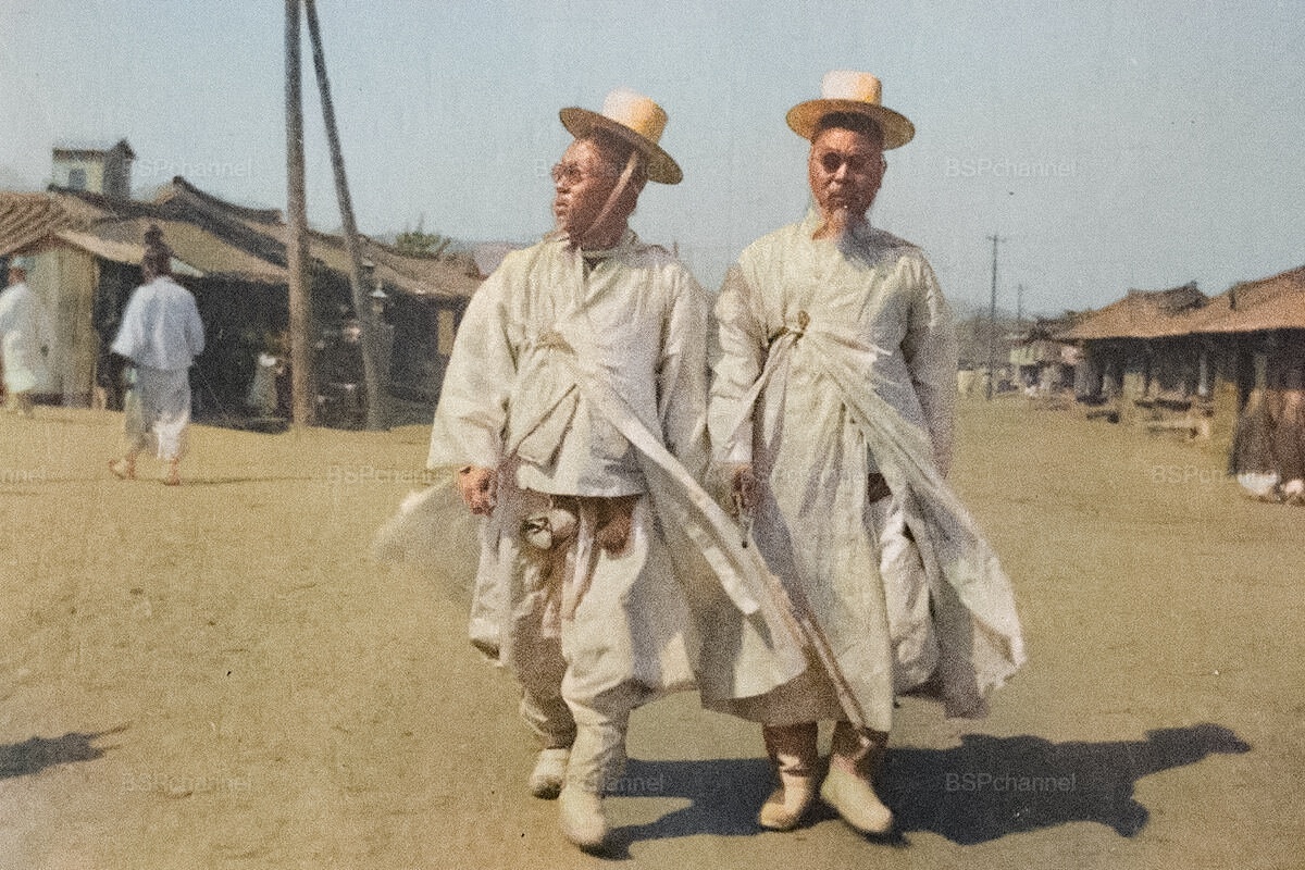 Любопытные фотографии из прошлого стран Азии