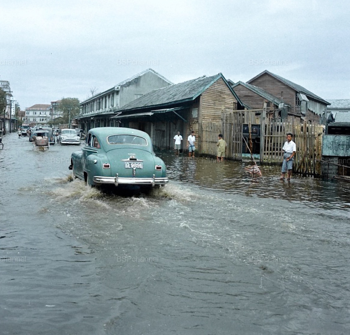 Любопытные фотографии из прошлого стран Азии