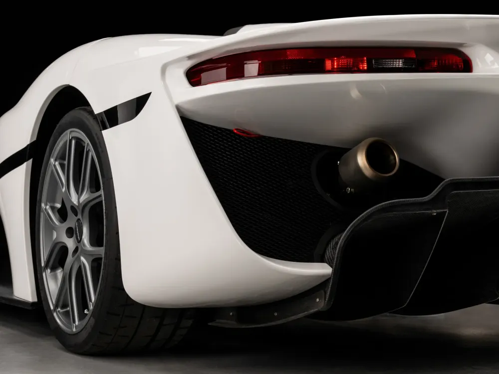 Уникальный одноместный спорткар от Dallara выставят на торги