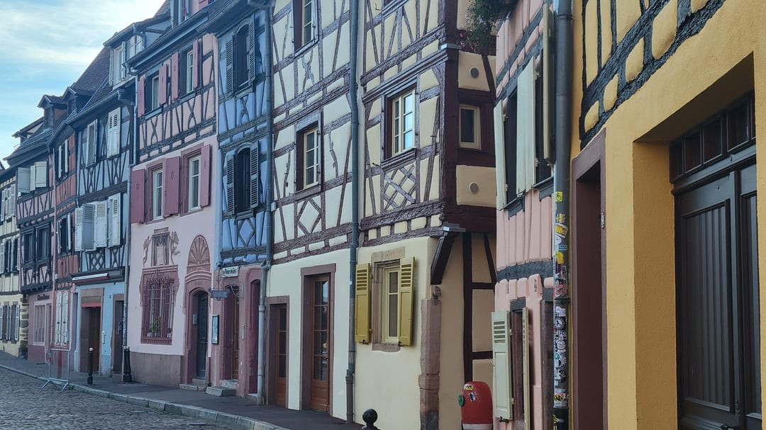 21. Деревянные кружева