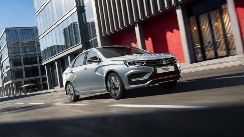 АвтоВАЗ назвал цену Lada Vesta Sport