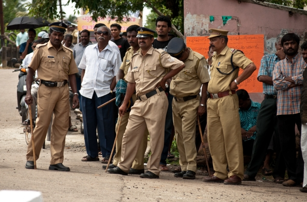 Зачем в Индии есть банкнота в 0 рупий