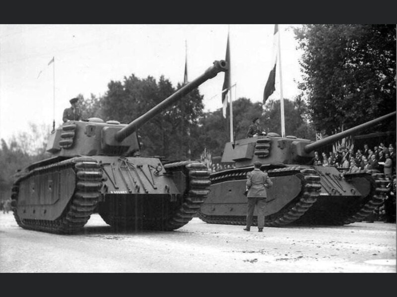 Помесь Char B, "Пантеры" и "Королевского Тигра"