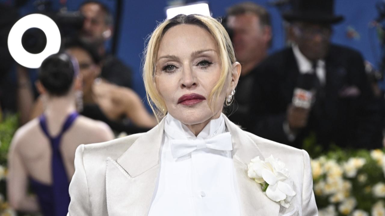 6 неожиданных подработок будущих знаменитостей на пути к славе