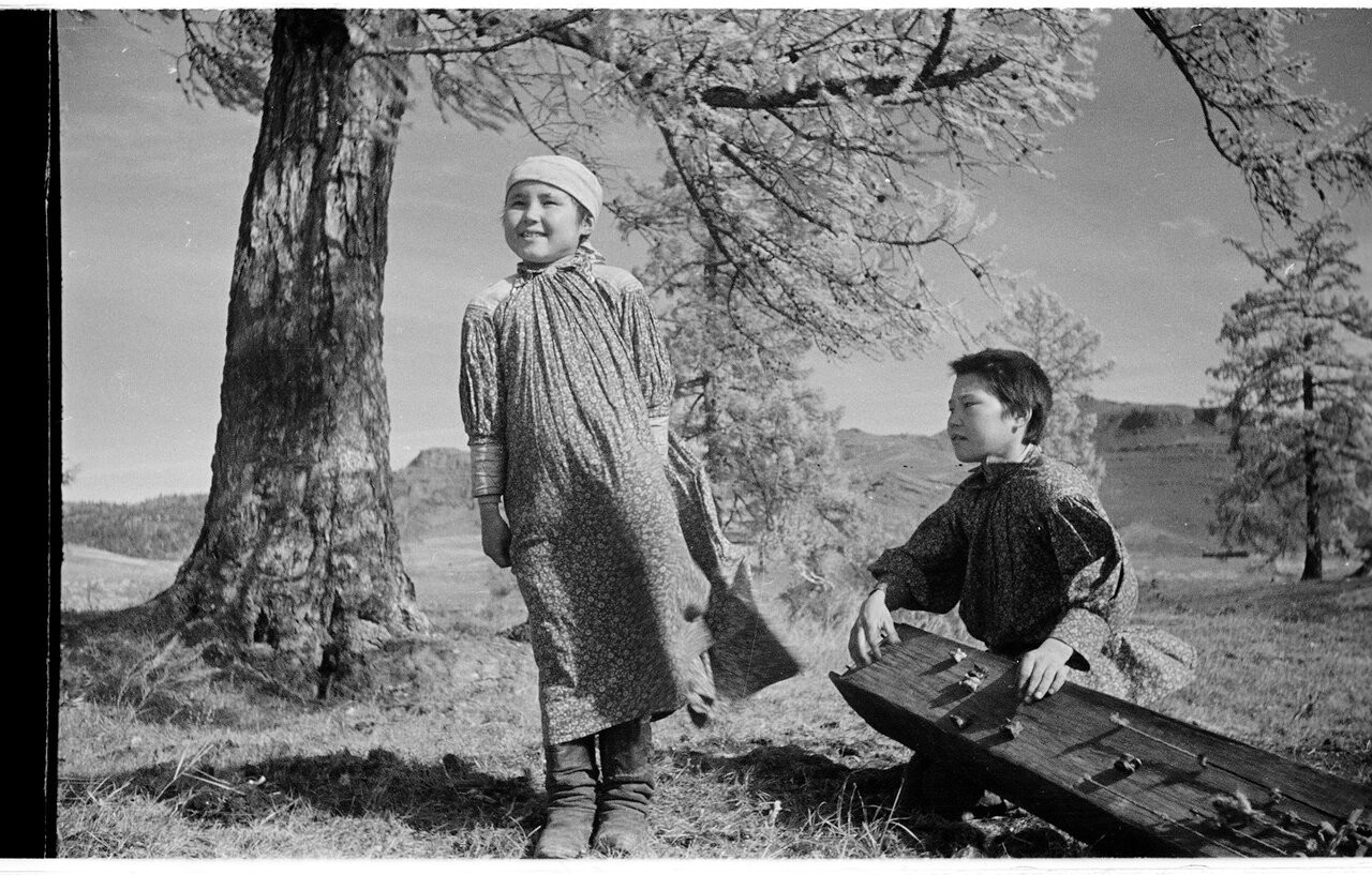 Дети 1940-1950-х на снимках Семёна Фридлянда