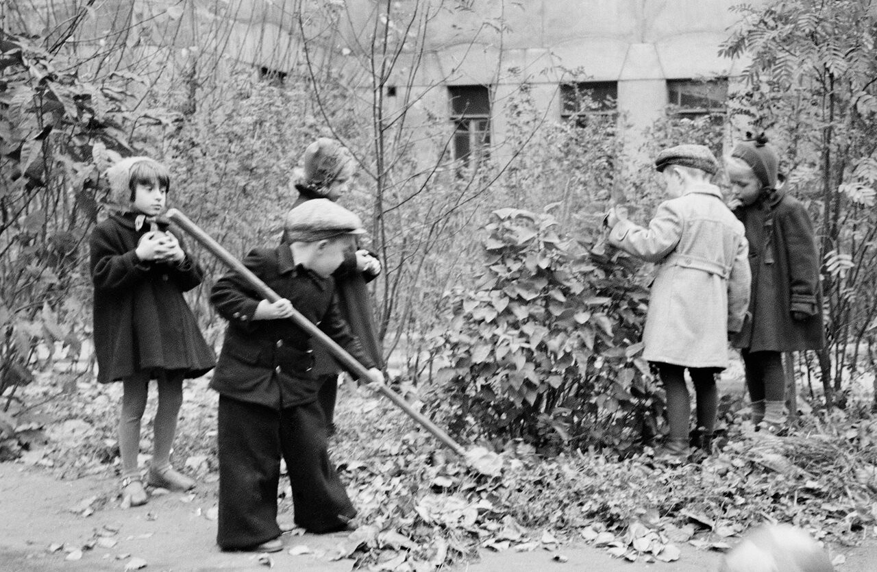 Дети 1940-1950-х на снимках Семёна Фридлянда