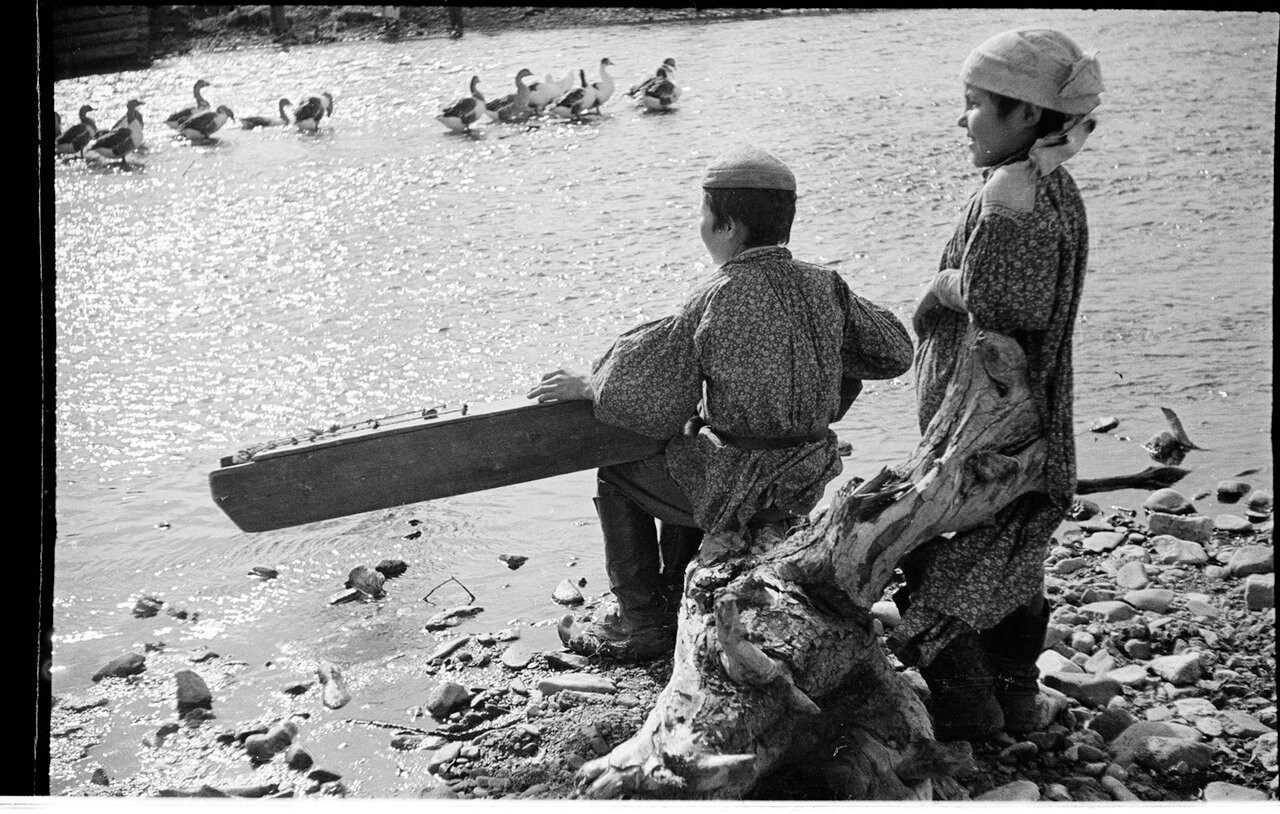 Дети 1940-1950-х на снимках Семёна Фридлянда