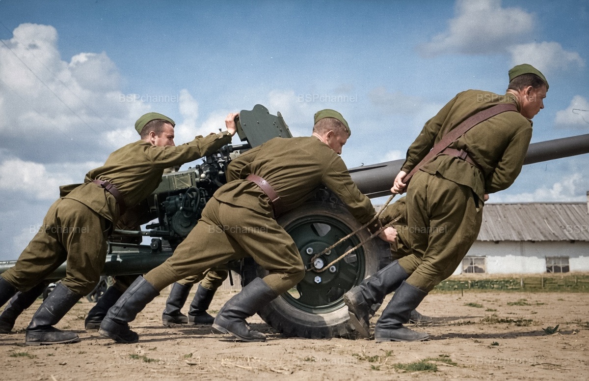 Фронт и тыл Великой Отечественной Войны на снимках