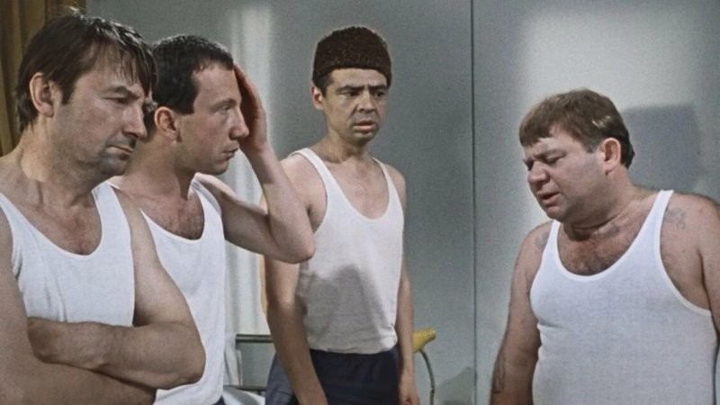 «Назад в СССР: подборка культовых советских фильмов»