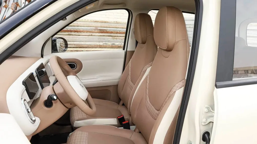 Китайский «народный» электрокар после обновления поступил в продажу по цене от 530 тысяч рублей