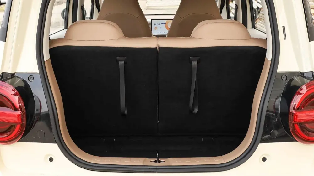 Китайский «народный» электрокар после обновления поступил в продажу по цене от 530 тысяч рублей