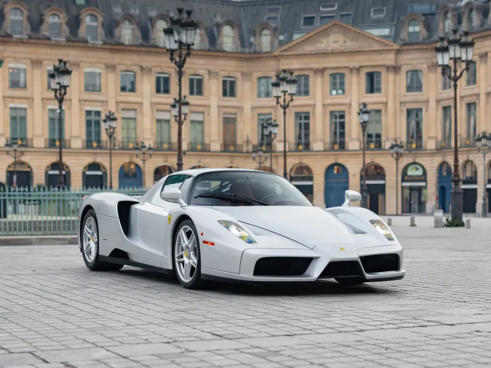 Редчайшую Ferrari Enzo хотят продать за 6 миллионов долларов