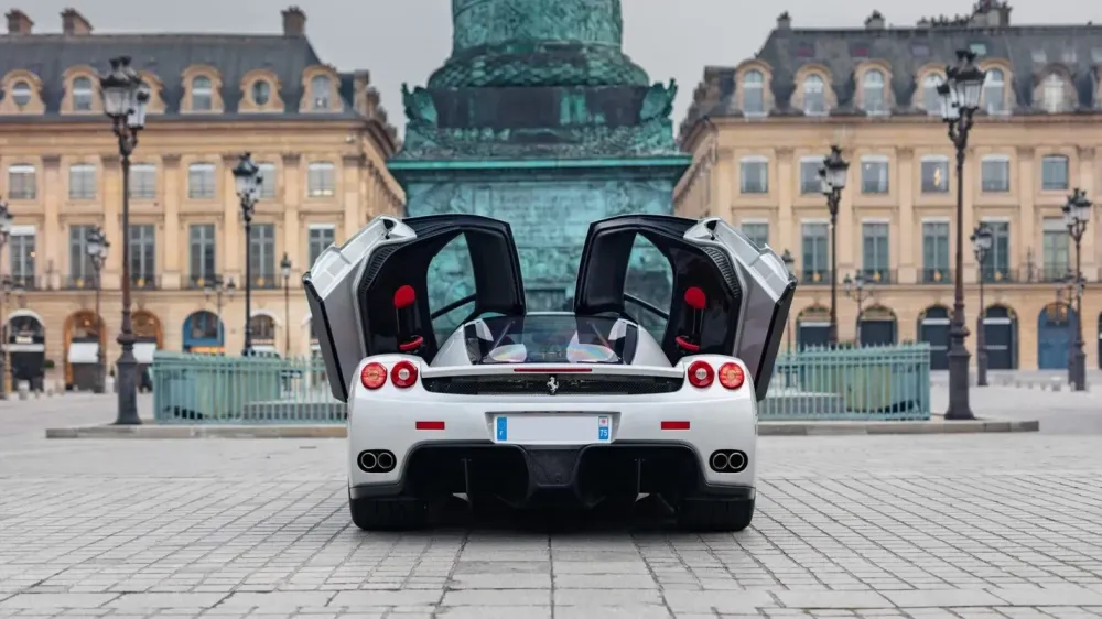Редчайшую Ferrari Enzo хотят продать за 6 миллионов долларов
