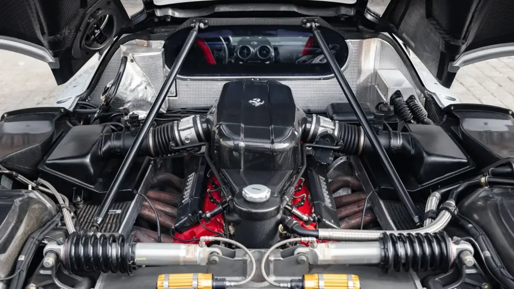 Редчайшую Ferrari Enzo хотят продать за 6 миллионов долларов