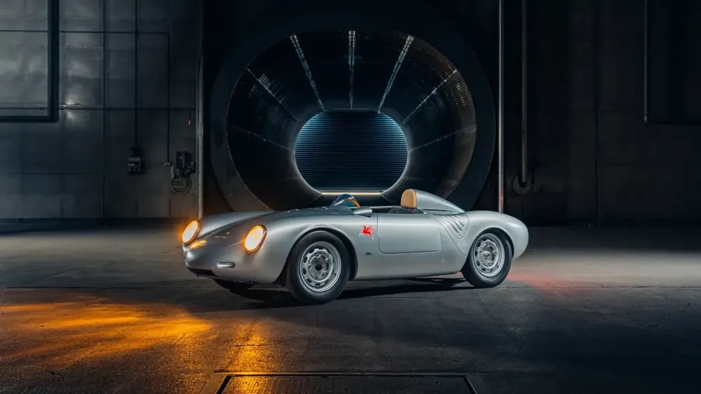 69-летний Porsche 550A Spyder с гоночной историей выставят на аукцион