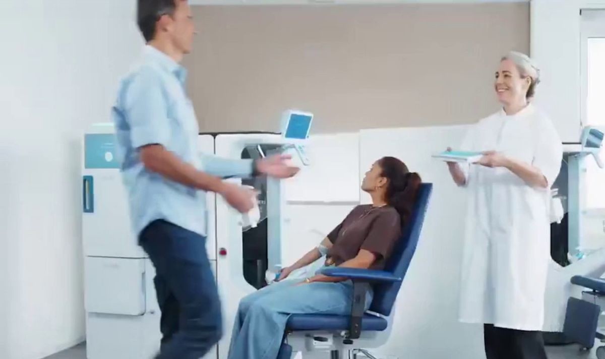 Робот для автоматического забора крови