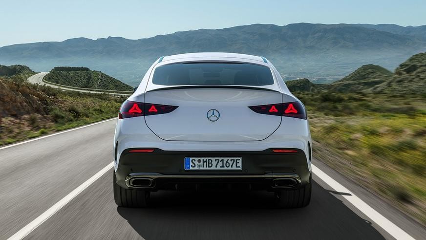 Mercedes-Benz представил обновлённые GLE и GLE Coupe