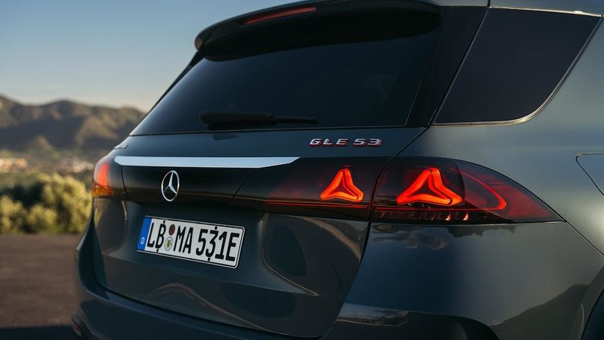 Mercedes-Benz представил обновлённые GLE и GLE Coupe