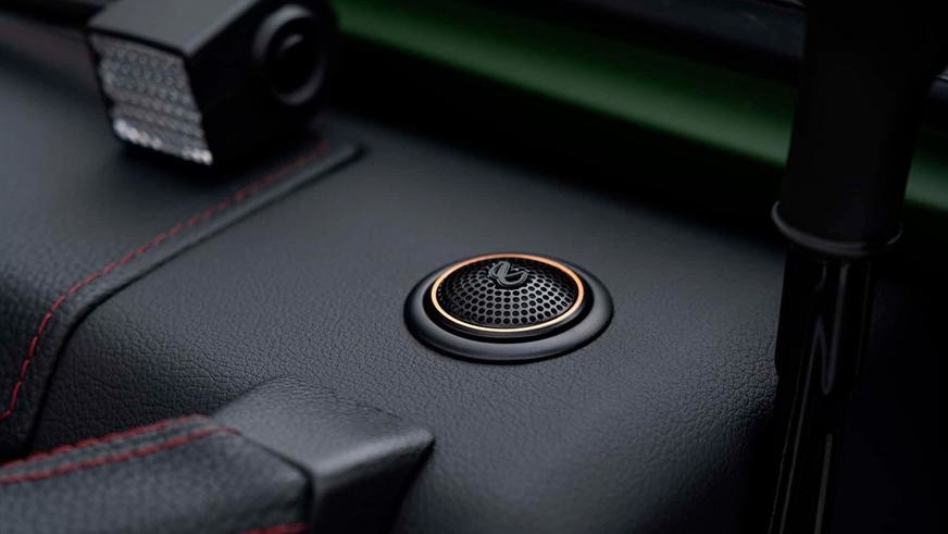 G-Class с мотором 6.2 оценили в 240 000 долларов