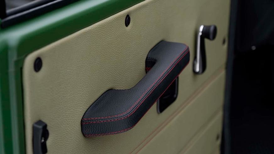 G-Class с мотором 6.2 оценили в 240 000 долларов