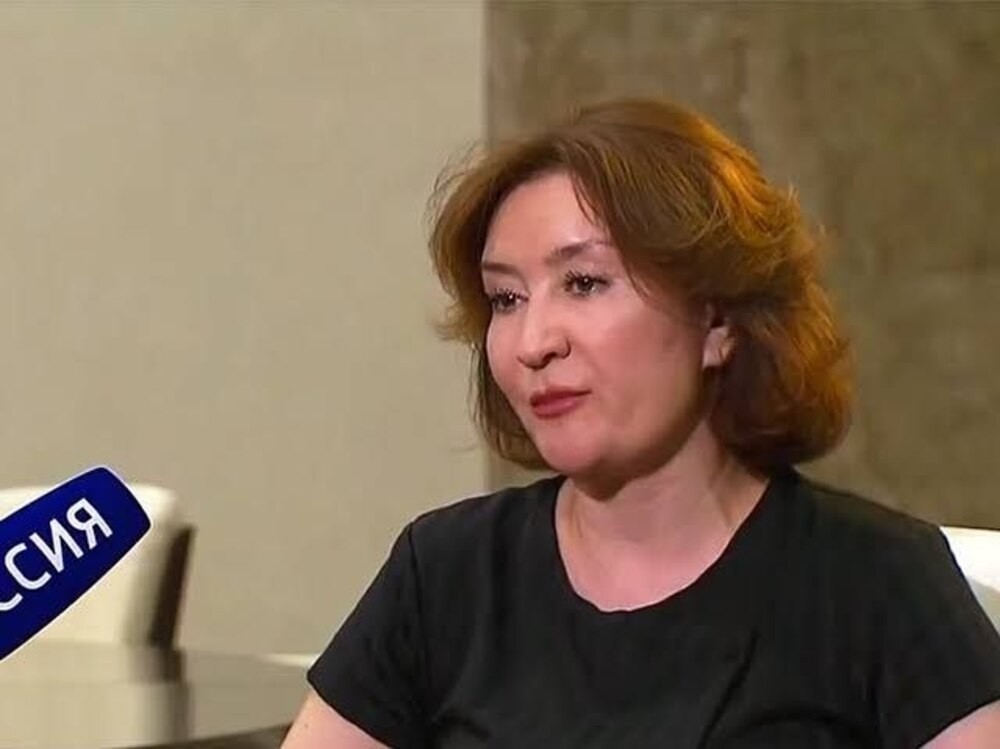 Суд арестовал имущество скандальной «золотой судьи» Елены Хахалевой
