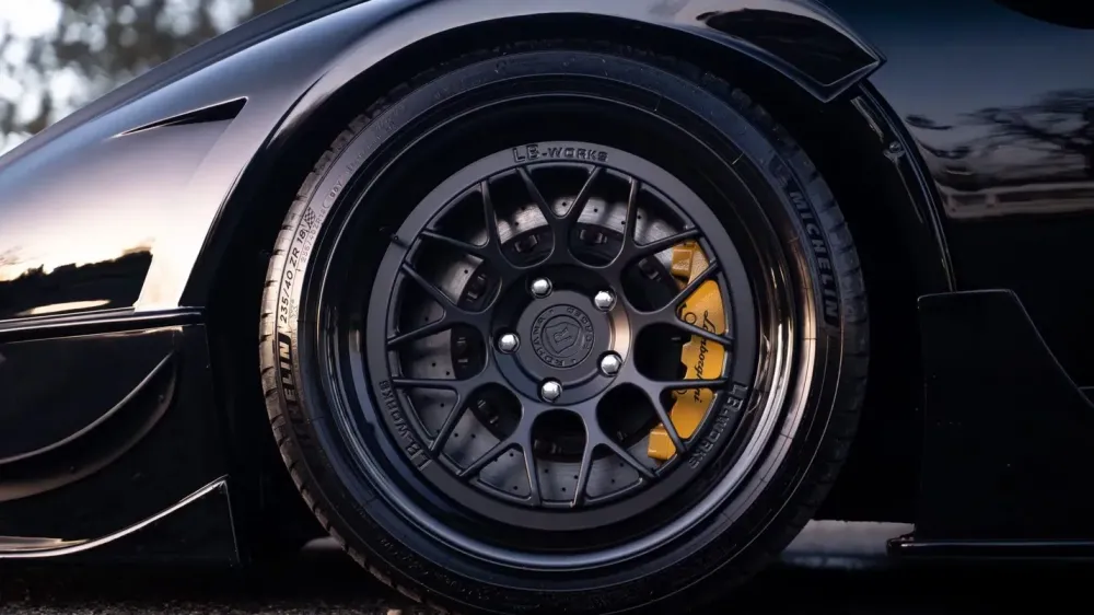 За старый Lamborghini заплатили почти как за новый
