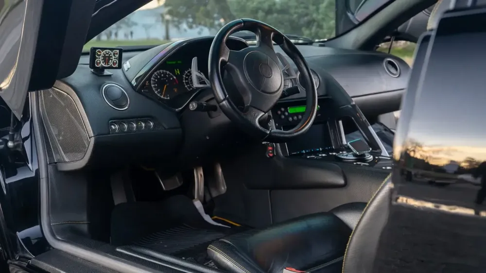 За старый Lamborghini заплатили почти как за новый