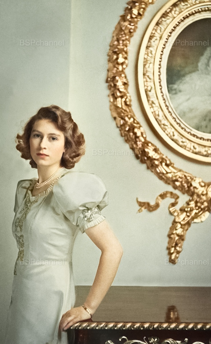 Интересная фотоподборка известных личностей СССР и мира в детстве и юности