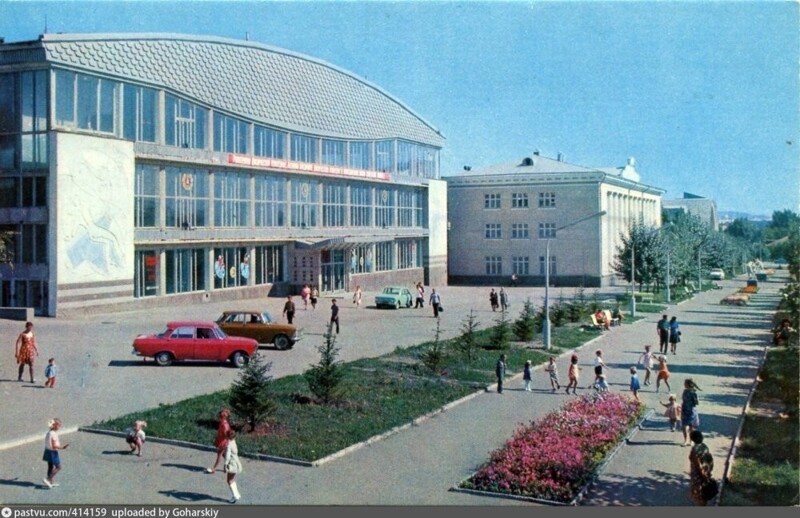 Интересные фотографии времен СССР. Сегодня у нас 900-й выпуск, ежедневного очередного шлака (как сказал вчера один фишкянин)))