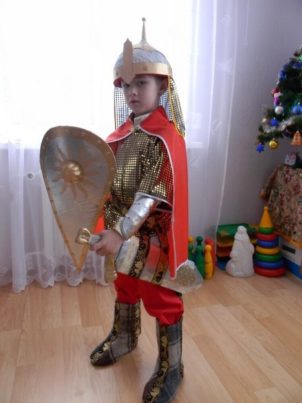 Бей супостата!