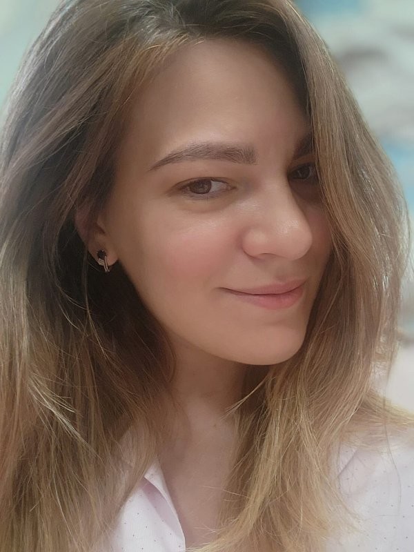 На жену похожа, правда жене 18 +19 ...