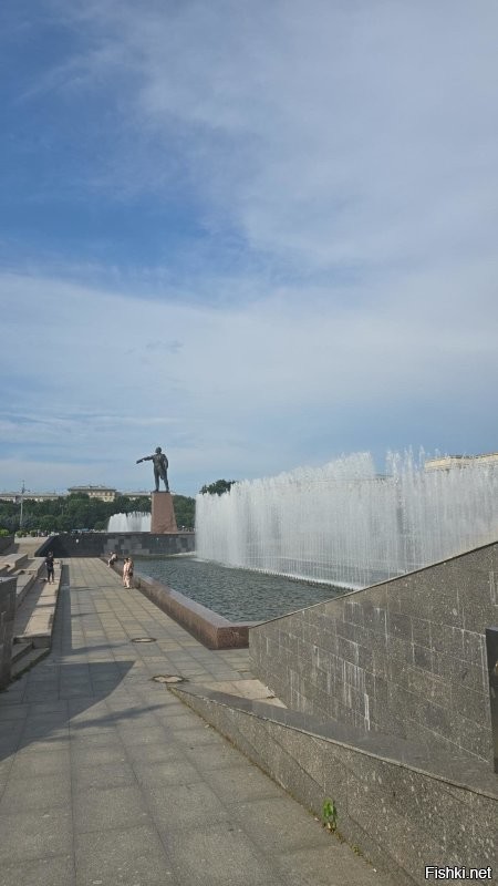 А август -  словно вечер воскресенья