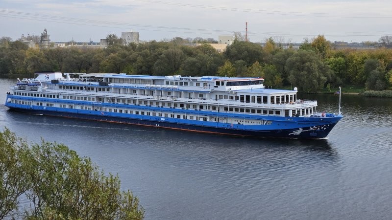 Позавчера он был в Твери замечен.