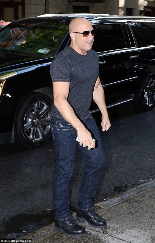 Это штаны с Vin Diesel?