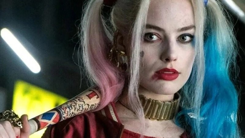 Люблю дождь. Как будто бы бог писает на нас с небес!