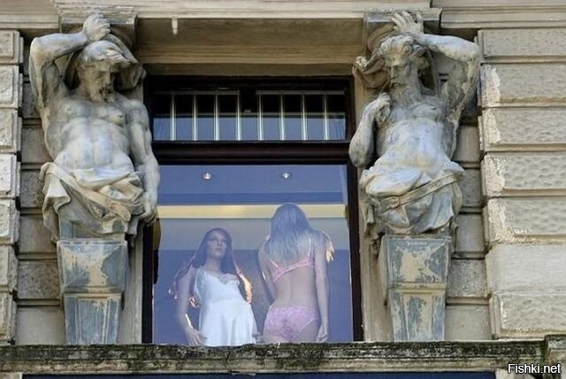 А локация, оказывается, популярная