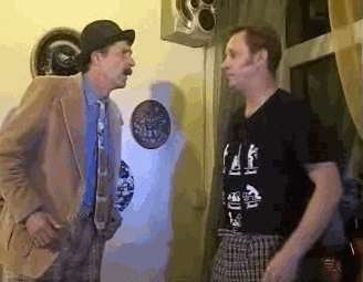 Какой непонятливый.