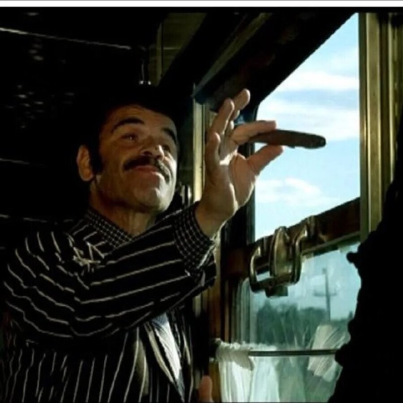 - Ах, как эффектно Толик бросил курить