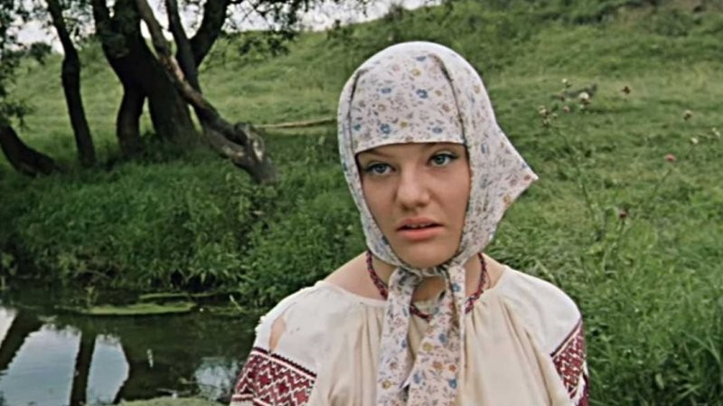 – И откуда из Вас-то эта латынь выскакивает? Сами-то Вы, вроде, не из латинцев…