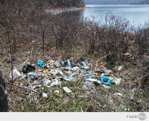 Обычно такие места выглядят во так....А тут всё чисто,красиво.