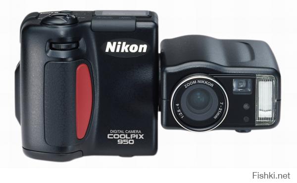 А у меня древний -древний Nikon coolpix 950 2-х мегапиксельный