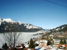 Швейцария. Интерлакен под облаками.